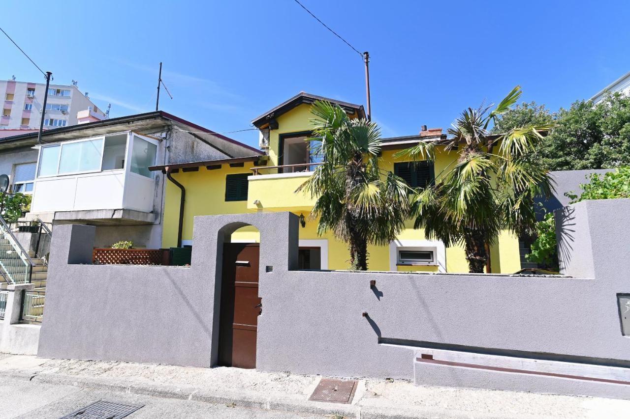 Privatna Kuca Krimeja Villa Rijeka Luaran gambar