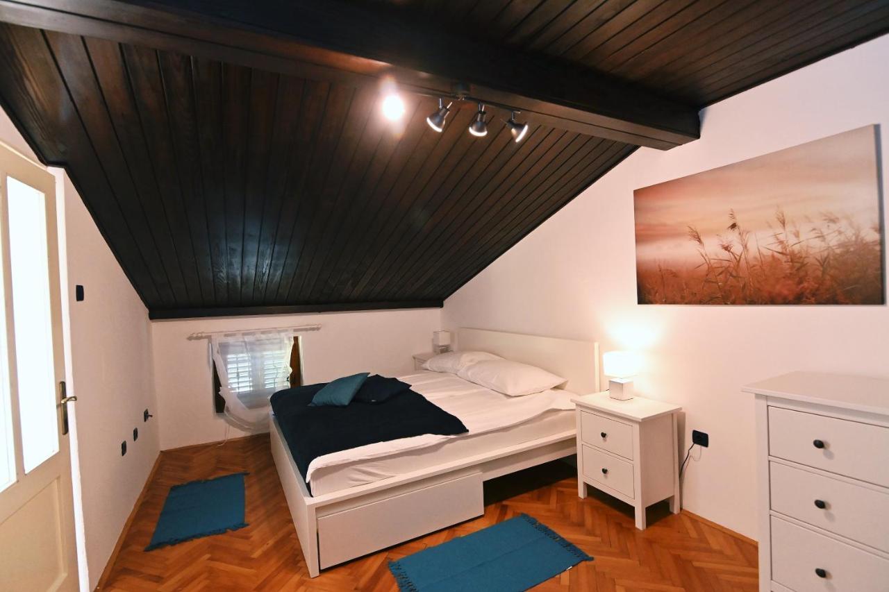 Privatna Kuca Krimeja Villa Rijeka Luaran gambar